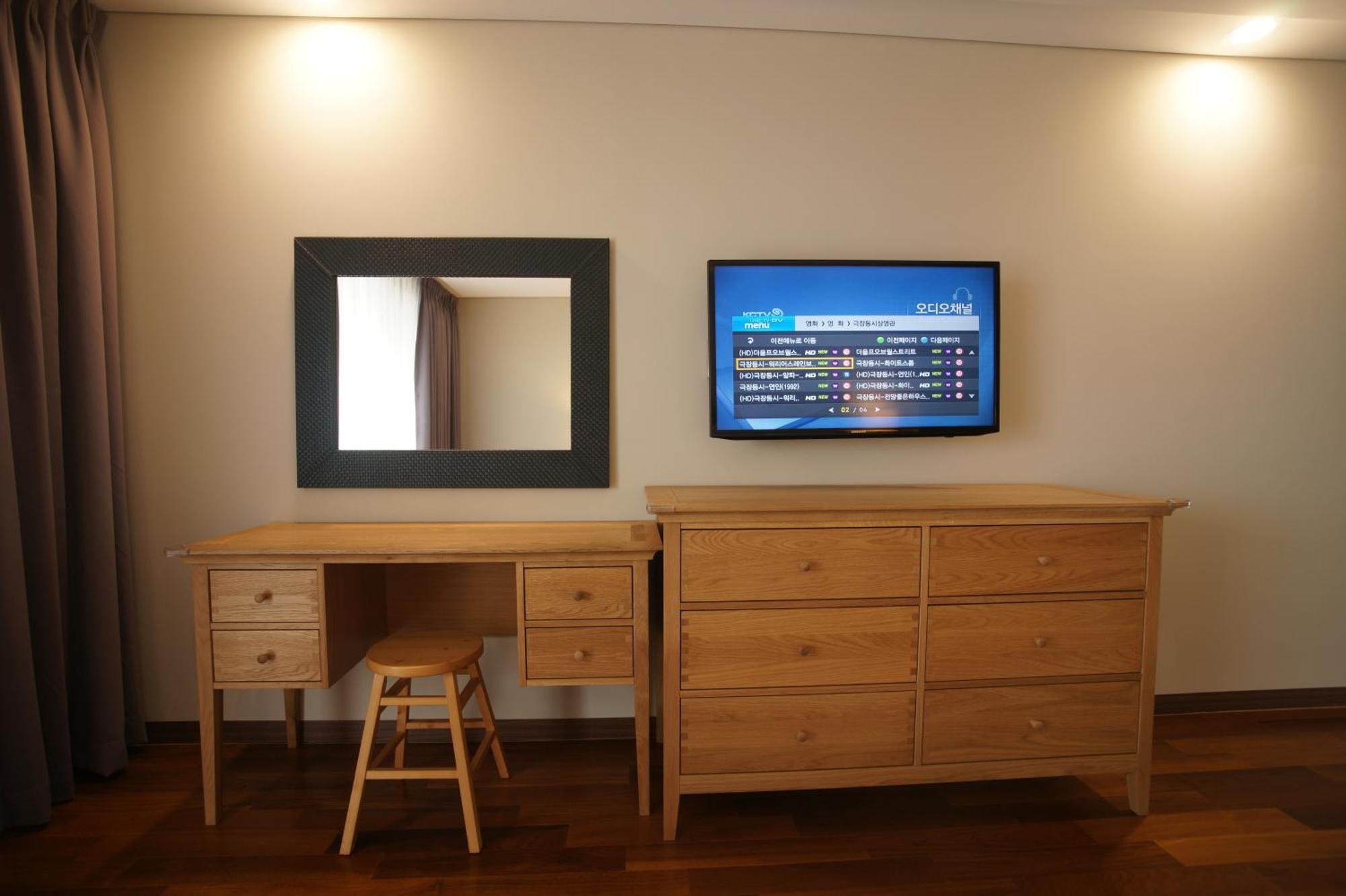 Illeinn Hotel Seogwipo Ngoại thất bức ảnh