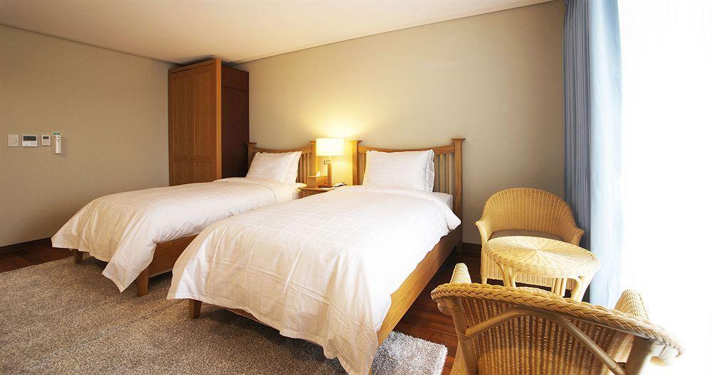 Illeinn Hotel Seogwipo Ngoại thất bức ảnh